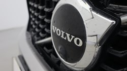 2023 (23) VOLVO XC40 2.0 B4P Ultimate Dark 5dr Auto 5165453