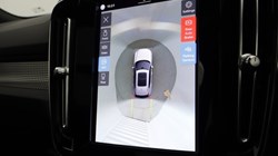 2023 (23) VOLVO XC40 2.0 B4P Ultimate Dark 5dr Auto 5165496