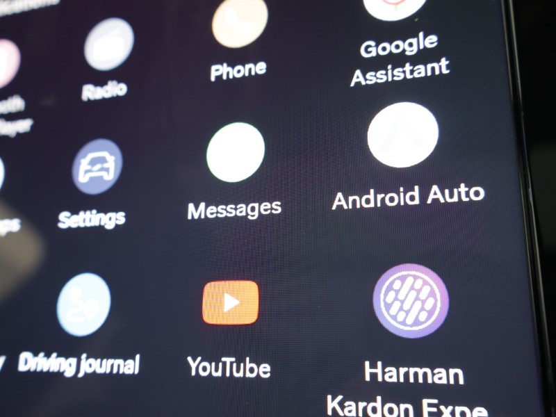 2023 (23) VOLVO XC40 2.0 B4P Ultimate Dark 5dr Auto 5165498