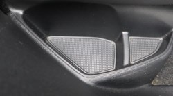 2023 (23) VOLVO XC40 2.0 B4P Ultimate Dark 5dr Auto 5165485