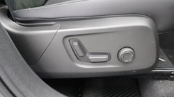 2023 (23) VOLVO XC40 2.0 B4P Ultimate Dark 5dr Auto 5165476
