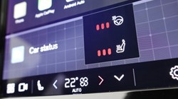 2022 (72) VOLVO XC60 2.0 B5P Plus Dark 5dr AWD Geartronic 5152991