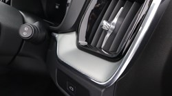 2022 (72) VOLVO XC60 2.0 B5P Plus Dark 5dr AWD Geartronic 5152967