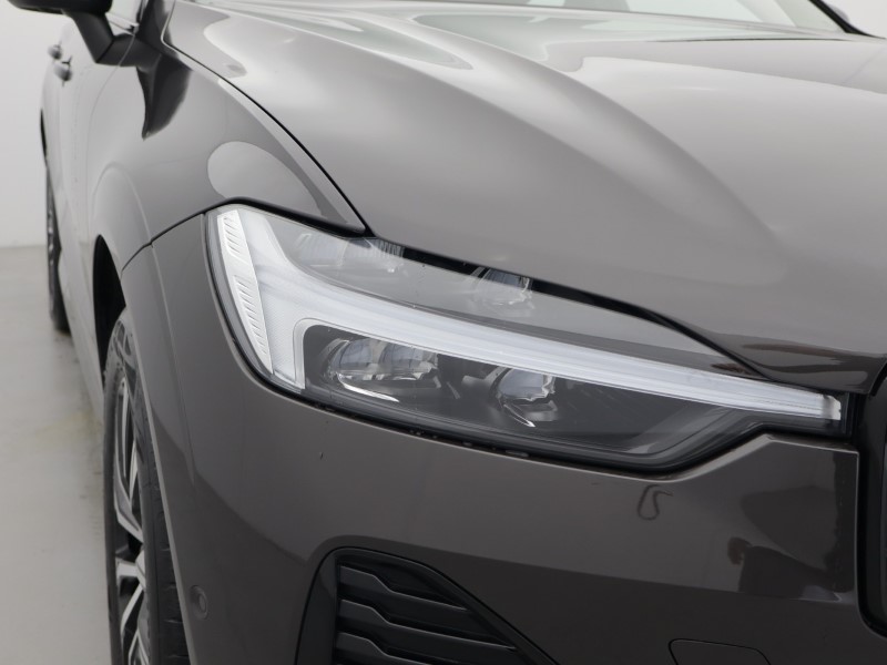 2022 (72) VOLVO XC60 2.0 B5P Plus Dark 5dr AWD Geartronic 5152945