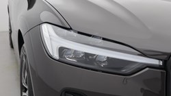 2022 (72) VOLVO XC60 2.0 B5P Plus Dark 5dr AWD Geartronic 5152945