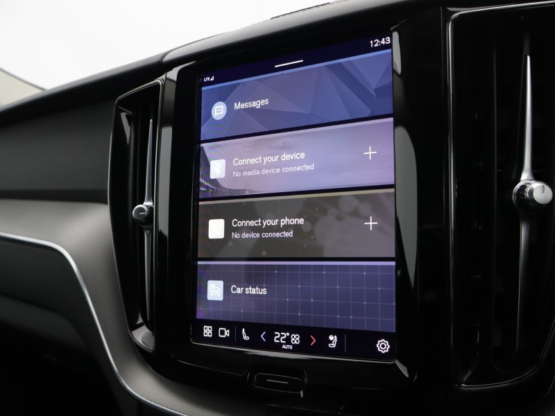 2022 (72) VOLVO XC60 2.0 B5P Plus Dark 5dr AWD Geartronic 5152986