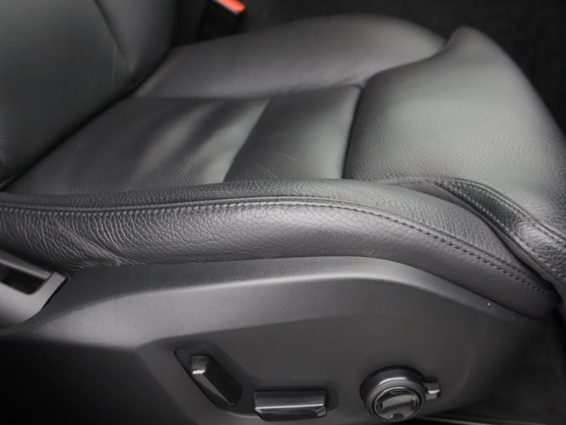 2022 (72) VOLVO XC60 2.0 B5P Plus Dark 5dr AWD Geartronic 5152970