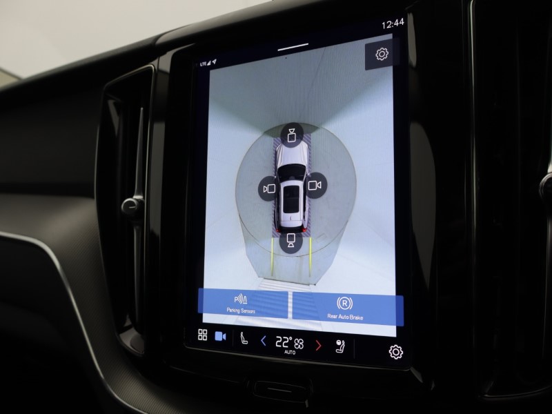 2022 (72) VOLVO XC60 2.0 B5P Plus Dark 5dr AWD Geartronic 5152988