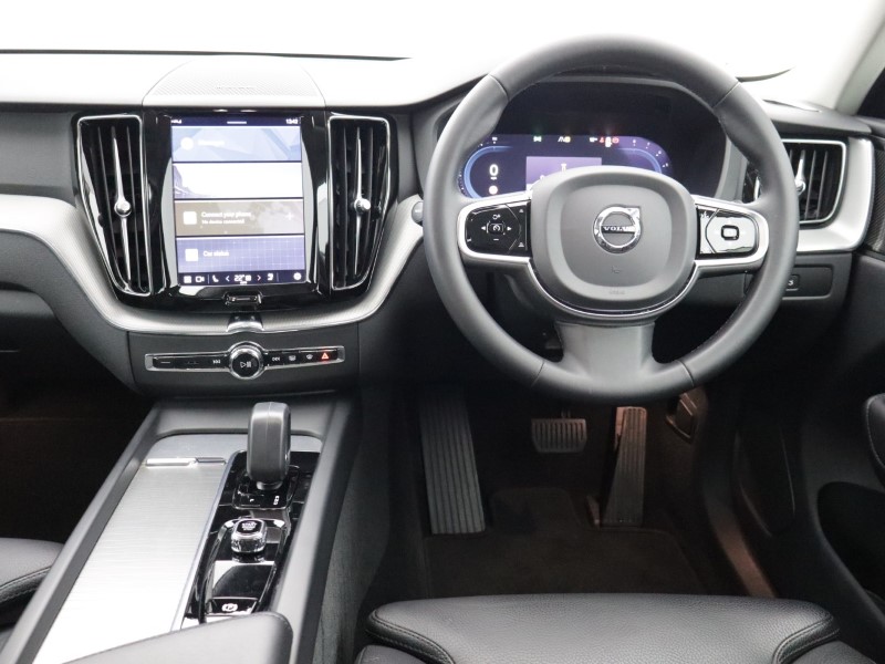 2022 (72) VOLVO XC60 2.0 B5P Plus Dark 5dr AWD Geartronic 5152981