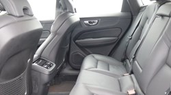 2022 (72) VOLVO XC60 2.0 B5P Plus Dark 5dr AWD Geartronic 5152961