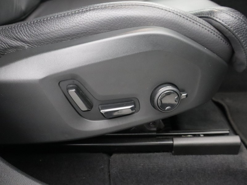 2022 (72) VOLVO XC60 2.0 B5P Plus Dark 5dr AWD Geartronic 5152969