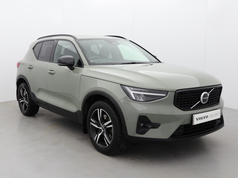 2023 (23) VOLVO XC40 2.0 B3P Plus Dark 5dr Auto