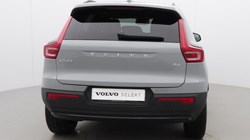 2025 (75) VOLVO XC40 2.0 B4P Ultra Dark 5dr Auto *VAT QUALIFYING* 5144736