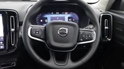 2025 (75) VOLVO XC40 2.0 B4P Ultra Dark 5dr Auto *VAT QUALIFYING* 5144778