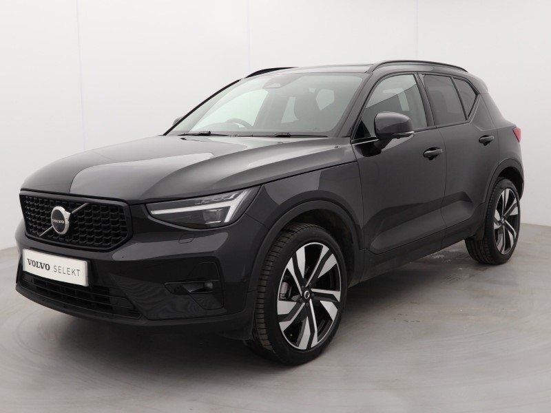 2025 (75) VOLVO XC40 2.0 B4P Ultra Dark 5dr Auto *VAT QUALIFYING* 5223439