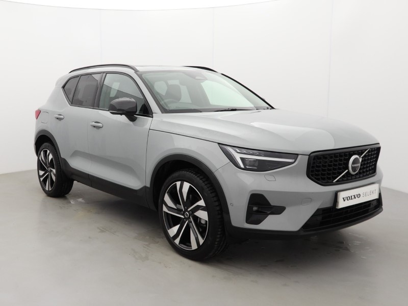 2025 (75) VOLVO XC40 2.0 B4P Ultra Dark 5dr Auto