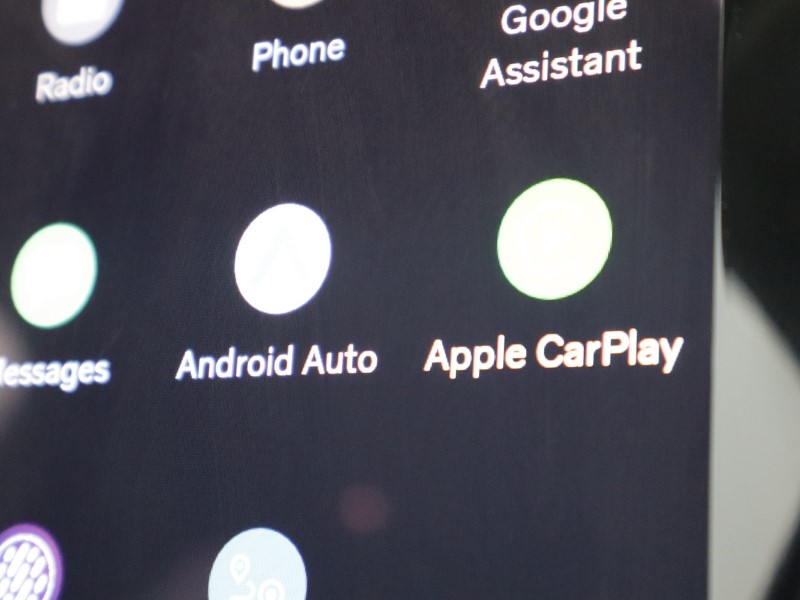 2025 (75) VOLVO XC40 2.0 B4P Ultra Dark 5dr Auto *VAT QUALIFYING* 5137976