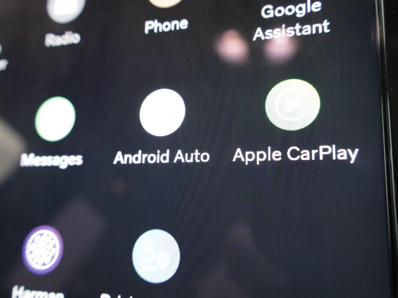 2025 (75) VOLVO XC40 2.0 B4P Ultra Dark 5dr Auto *VAT QUALIFYING* 5137974