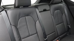 2025 (75) VOLVO XC40 2.0 B4P Ultra Dark 5dr Auto *VAT QUALIFYING* 5146992