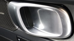2025 (75) VOLVO XC40 2.0 B4P Ultra Dark 5dr Auto *VAT QUALIFYING* 5146979