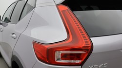 2025 (75) VOLVO XC40 2.0 B4P Ultra Dark 5dr Auto *VAT QUALIFYING* 5146966