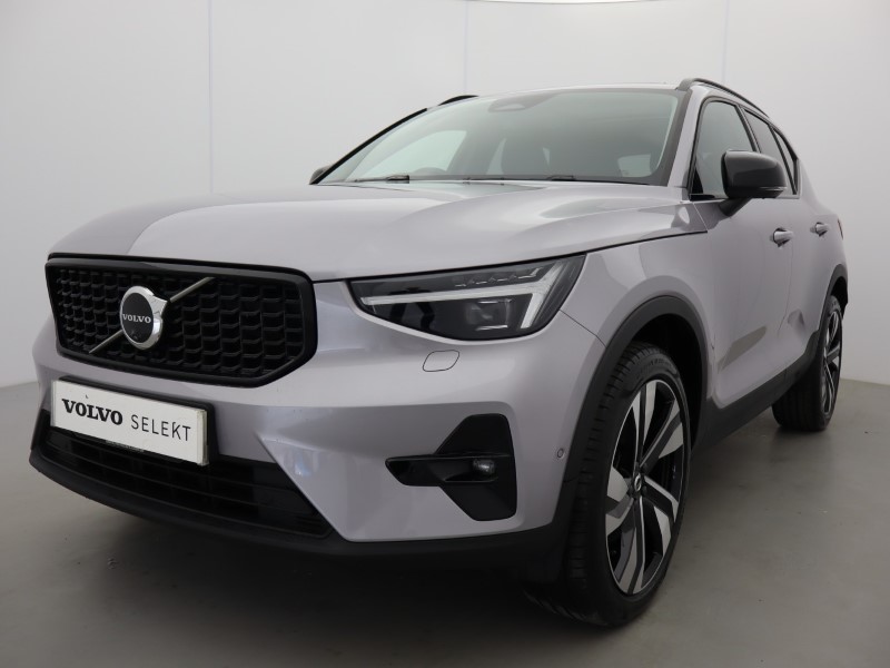 2025 (75) VOLVO XC40 2.0 B4P Ultra Dark 5dr Auto *VAT QUALIFYING* 5146962