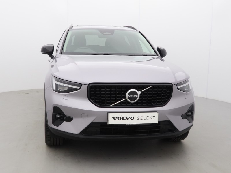 2025 (75) VOLVO XC40 2.0 B4P Ultra Dark 5dr Auto *VAT QUALIFYING* 5146896