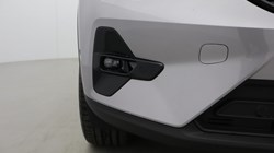 2025 (75) VOLVO XC40 2.0 B4P Ultra Dark 5dr Auto *VAT QUALIFYING* 5146964