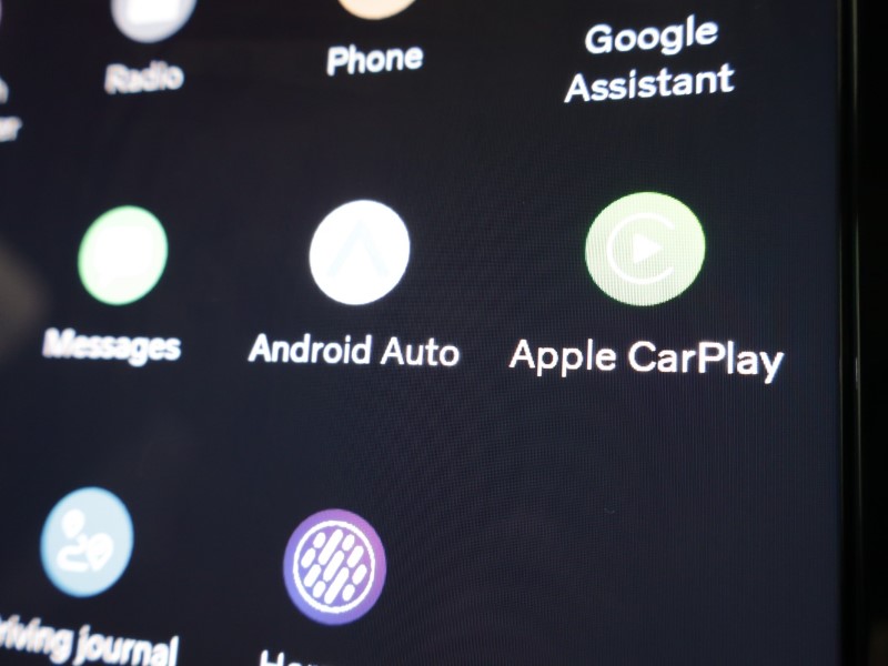 2025 (75) VOLVO XC40 2.0 B4P Ultra Dark 5dr Auto *VAT QUALIFYING* 5147002