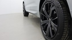 2025 (75) VOLVO XC60 2.0 B5P Plus Black Edition 5dr AWD Geartronic *VAT QUALIFYING* 5148864