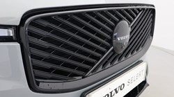 2025 (75) VOLVO XC60 2.0 B5P Plus Black Edition 5dr AWD Geartronic *VAT QUALIFYING* 5148851