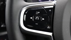 2025 (75) VOLVO XC60 2.0 B5P Plus Black Edition 5dr AWD Geartronic *VAT QUALIFYING* 5148889