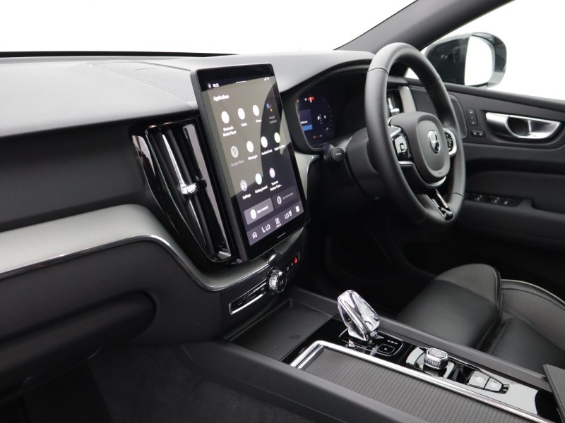 2025 (75) VOLVO XC60 2.0 B5P Plus Black Edition 5dr AWD Geartronic *VAT QUALIFYING* 5148878