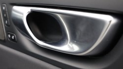 2025 (75) VOLVO XC60 2.0 B5P Plus Black Edition 5dr AWD Geartronic *VAT QUALIFYING* 5148870