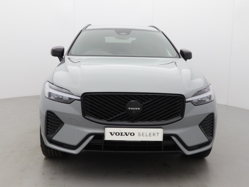 2025 (75) VOLVO XC60 2.0 B5P Plus Black Edition 5dr AWD Geartronic *VAT QUALIFYING* 5148843