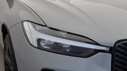 2025 (75) VOLVO XC60 2.0 B5P Plus Black Edition 5dr AWD Geartronic *VAT QUALIFYING* 5137767