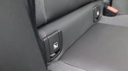 2025 (75) VOLVO XC60 2.0 B5P Plus Black Edition 5dr AWD Geartronic *VAT QUALIFYING* 5137799