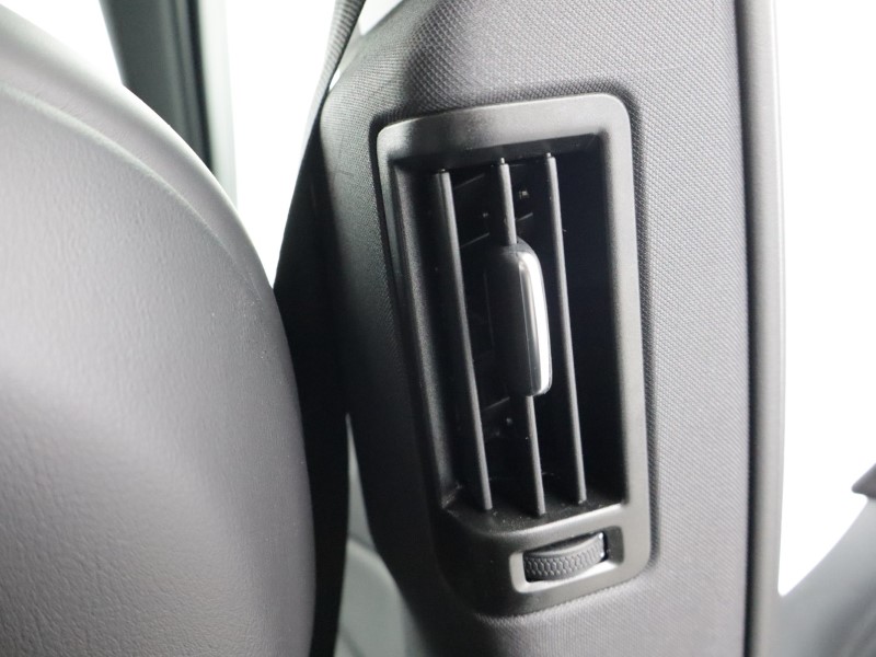 2025 (75) VOLVO XC60 2.0 B5P Plus Black Edition 5dr AWD Geartronic *VAT QUALIFYING* 5137802