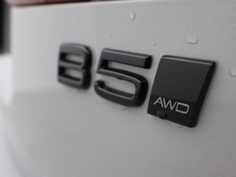 2025 (75) VOLVO XC60 2.0 B5P Plus Black Edition 5dr AWD Geartronic *VAT QUALIFYING* 5137777