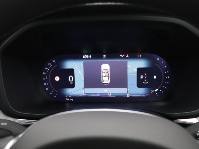 2025 (75) VOLVO XC60 2.0 B5P Plus Black Edition 5dr AWD Geartronic *VAT QUALIFYING* 5137809