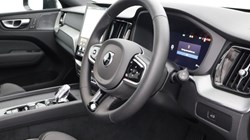 2025 (75) VOLVO XC60 2.0 B5P Plus Black Edition 5dr AWD Geartronic *VAT QUALIFYING* 5141232
