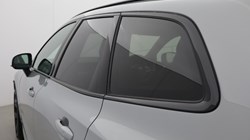 2025 (75) VOLVO XC60 2.0 B5P Plus Black Edition 5dr AWD Geartronic *VAT QUALIFYING* 5141218