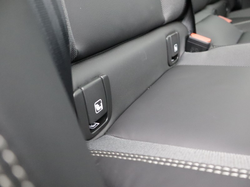 2025 (75) VOLVO XC60 2.0 B5P Plus Black Edition 5dr AWD Geartronic *VAT QUALIFYING* 5141240