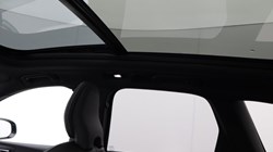 2025 (75) VOLVO XC60 2.0 B5P Plus Black Edition 5dr AWD Geartronic *VAT QUALIFYING* 5141224