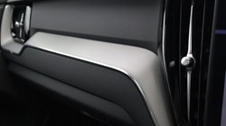 2025 (75) VOLVO XC60 2.0 B5P Plus Black Edition 5dr AWD Geartronic *VAT QUALIFYING* 5141260