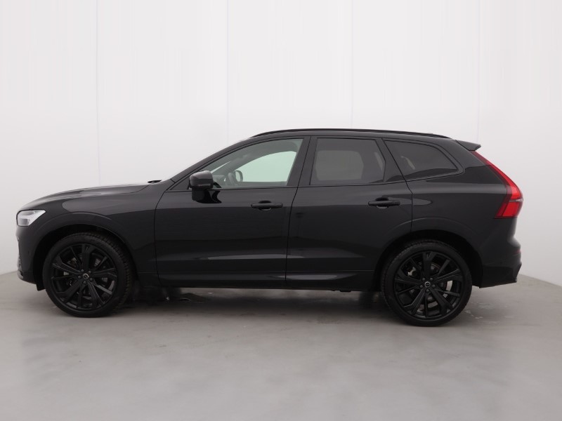 2025 (75) VOLVO XC60 2.0 B5P Plus Black Edition 5dr AWD Geartronic *VAT QUALIFYING* 5143076