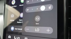 2025 (75) VOLVO XC60 2.0 B5P Plus Black Edition 5dr AWD Geartronic *VAT QUALIFYING* 5143129