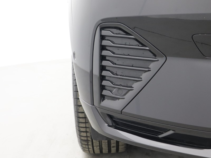 2025 (75) VOLVO XC60 2.0 B5P Plus Black Edition 5dr AWD Geartronic *VAT QUALIFYING* 5143084