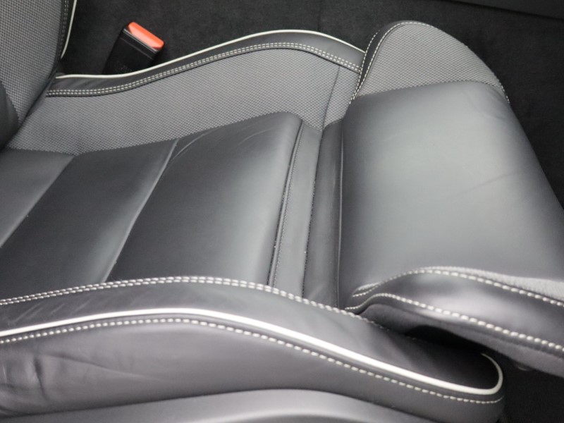 2025 (75) VOLVO XC60 2.0 B5P Plus Black Edition 5dr AWD Geartronic *VAT QUALIFYING* 5143108