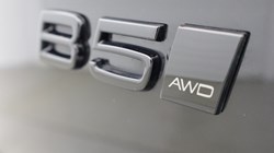 2025 (75) VOLVO XC60 2.0 B5P Plus Black Edition 5dr AWD Geartronic *VAT QUALIFYING* 5143088